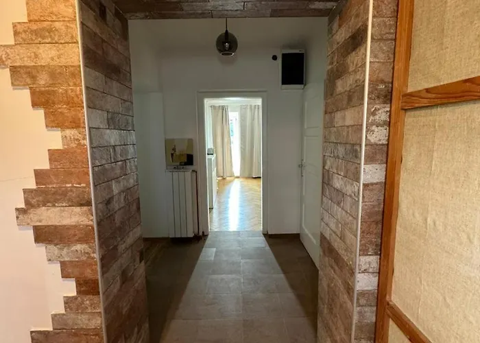 Maximo Apartments - Free Parking