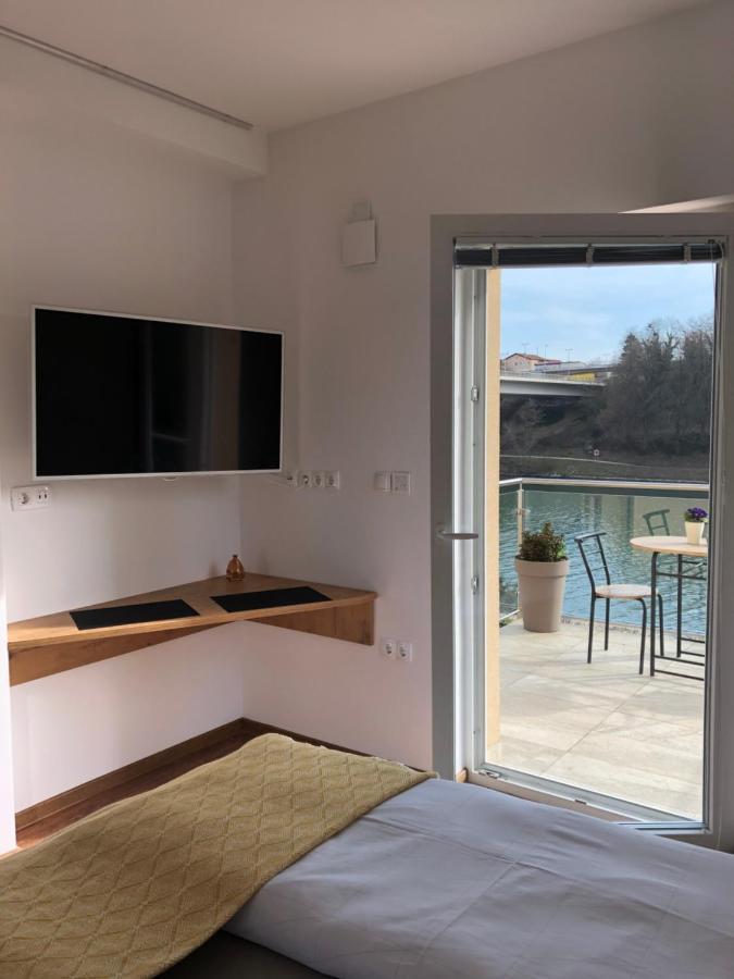 Maximo - Free Parking Apartment *