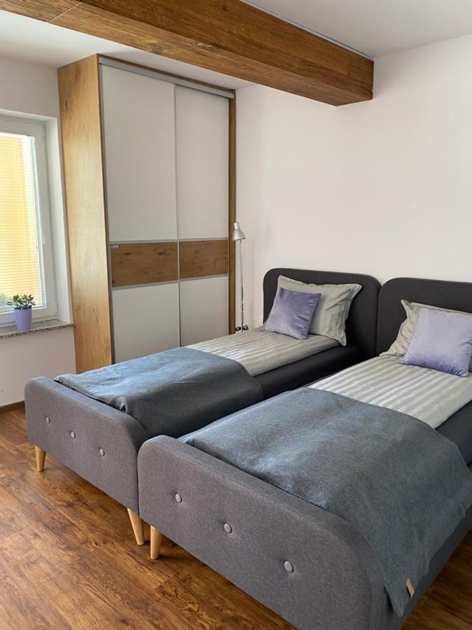 Maximo - Free Parking Maribor