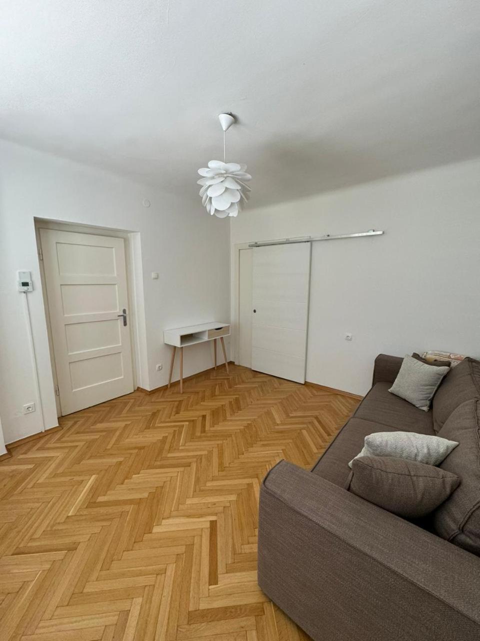 Maximo - Free Parking Apartment Maribor